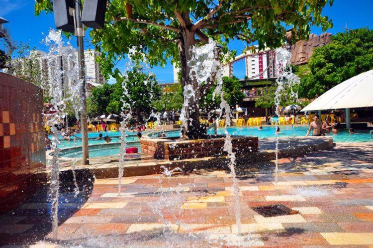 Piazza Acqua Park Caldas Novas Exterior photo